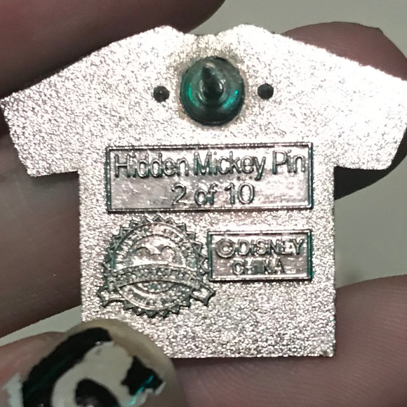 Rare Disney pins 3 pack - Picture 3 of 9